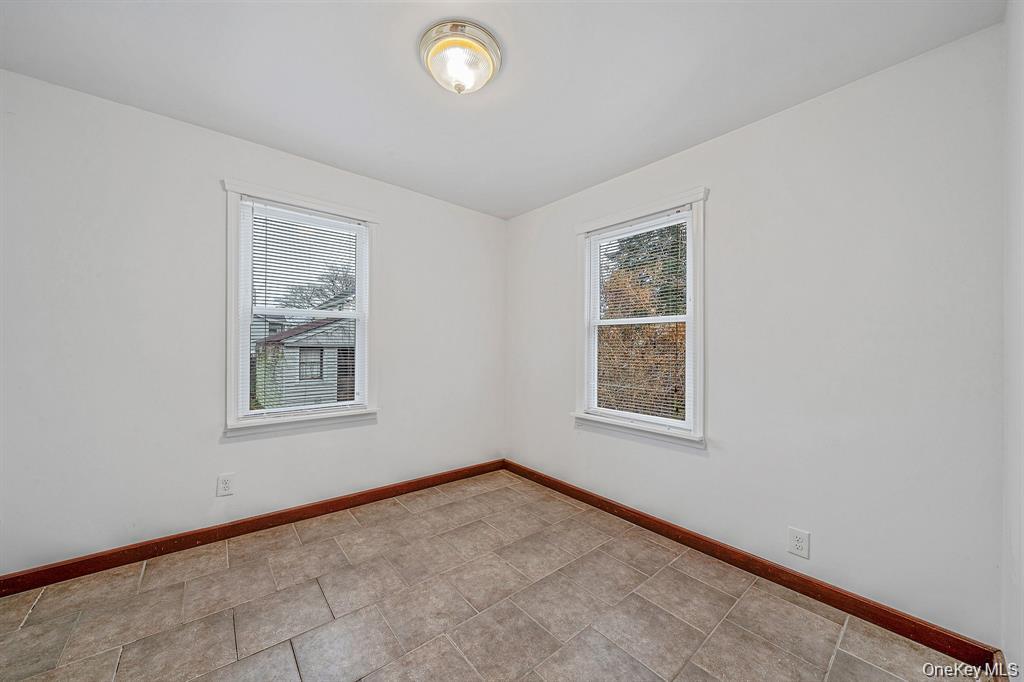 8 Eastern  concourse – For Sale photo 5