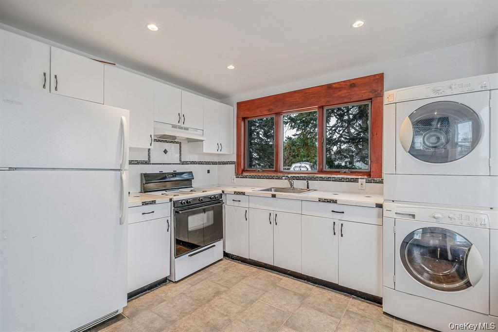 8 Eastern  concourse – For Sale photo 8