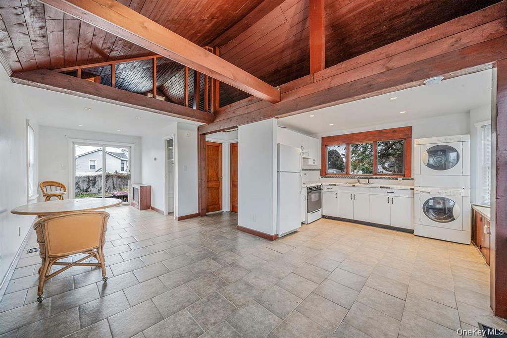 8 Eastern  concourse – For Sale photo 4