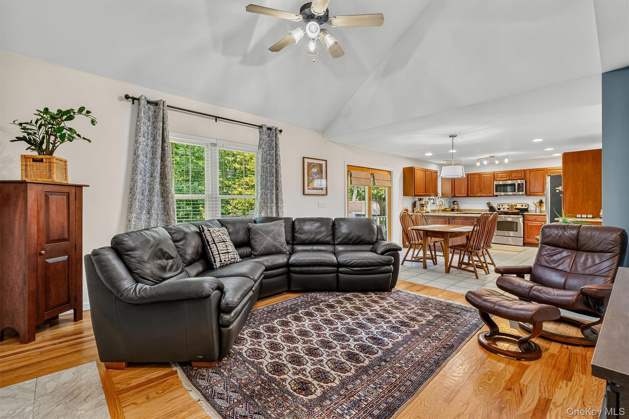 62 Meadowbrook Court – For Sale photo 16