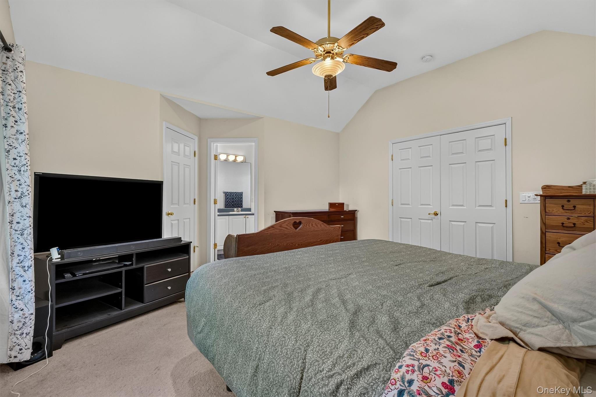 62 Meadowbrook Court – For Sale photo 27