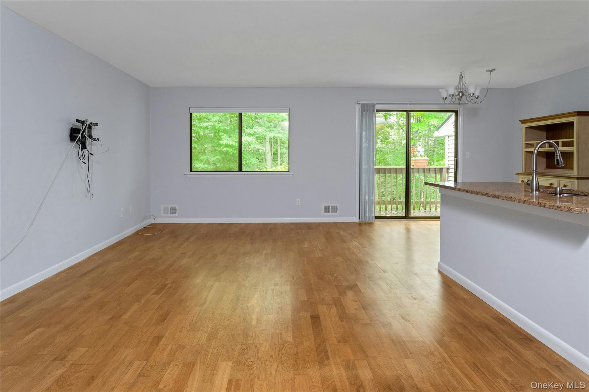 90 Molly Pitcher Lane, Unit F photo 10