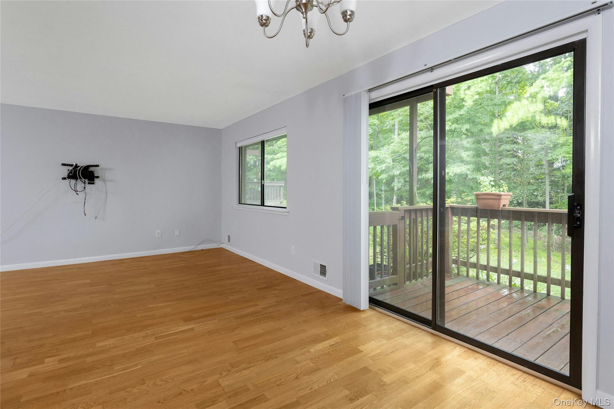 90 Molly Pitcher Lane, Unit F photo 11