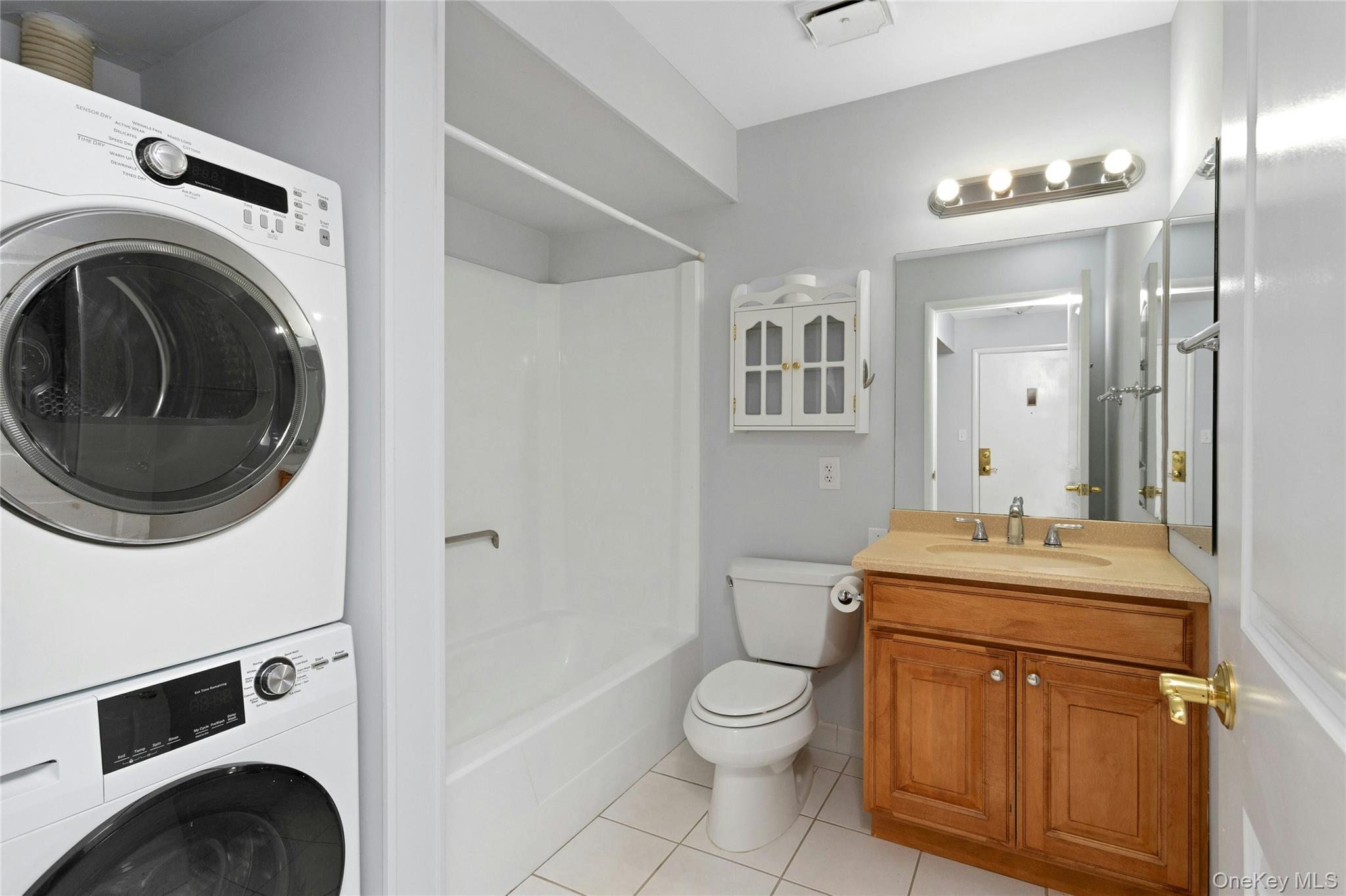 90 Molly Pitcher Lane, Unit F photo 16