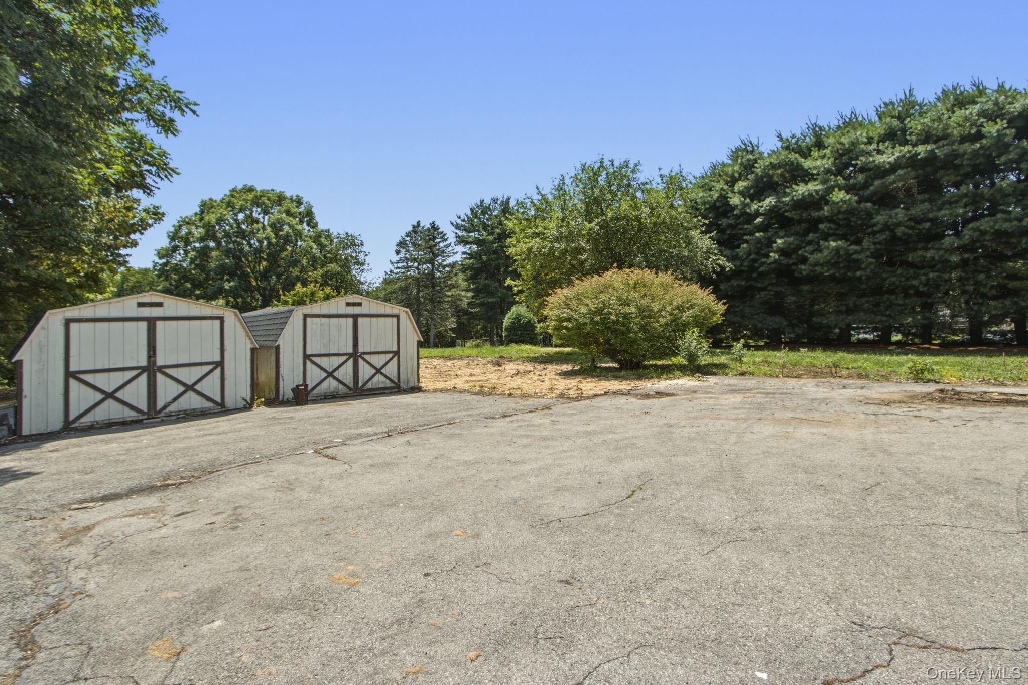 83 Smith Road – For Sale photo 42
