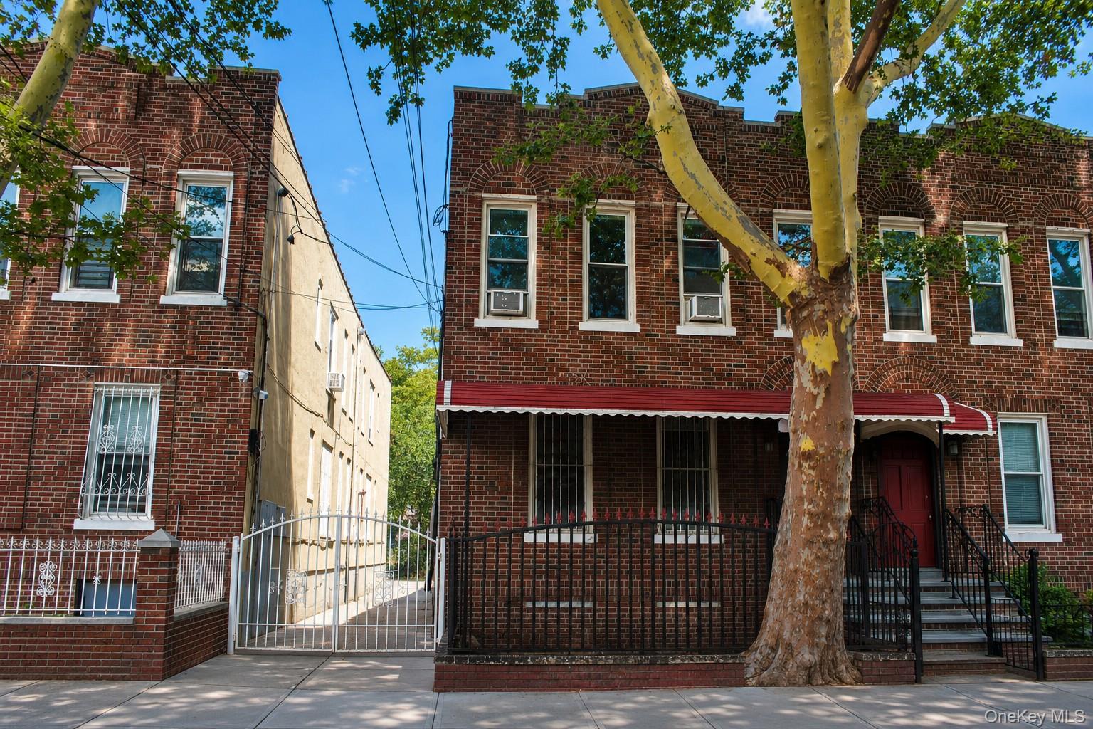 419 Amboy Street – For Sale