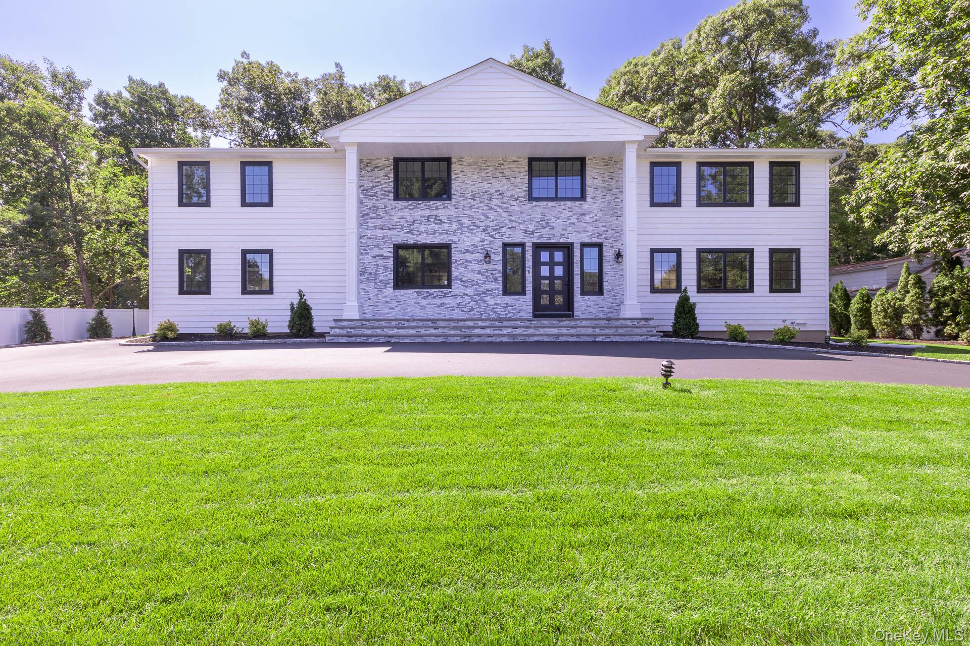 5 Hemingway Drive – For Sale