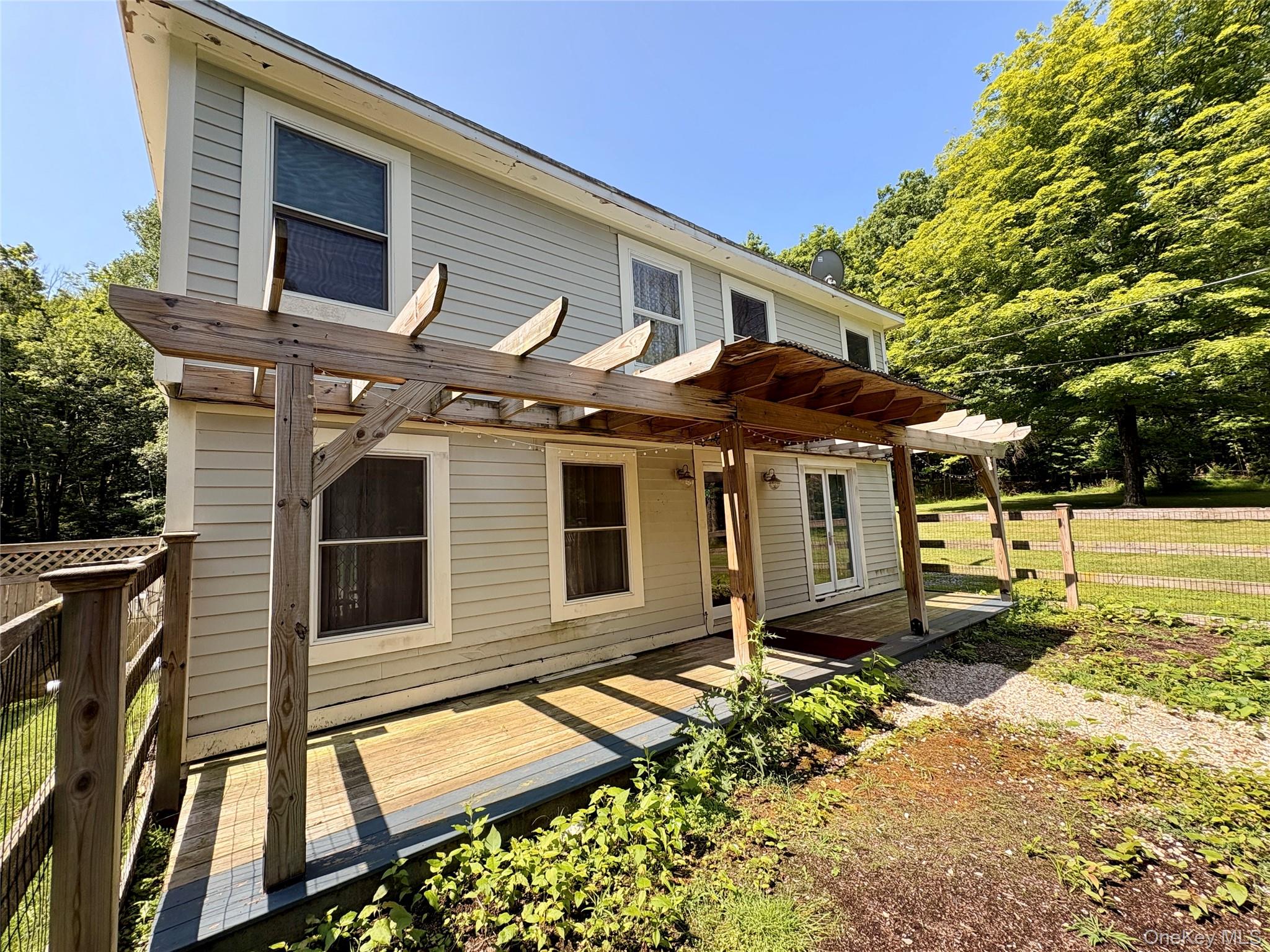 155 Pumpkin Hollow Road N – For Sale photo 2