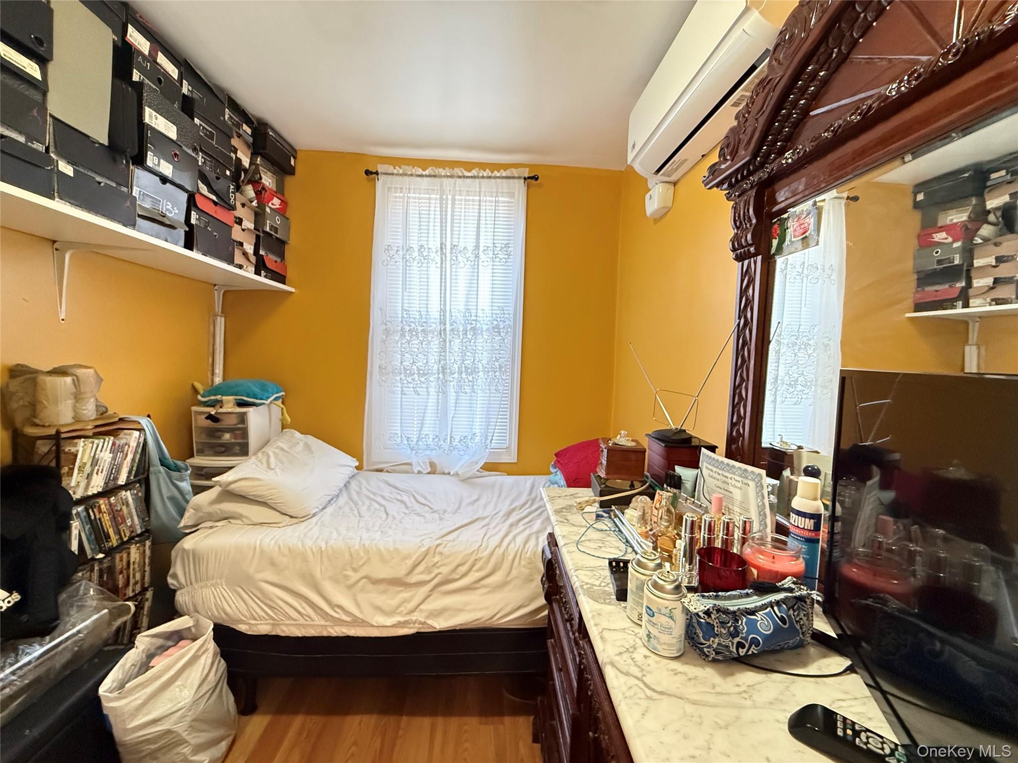 102-08 39th Avenue – For Sale photo 6
