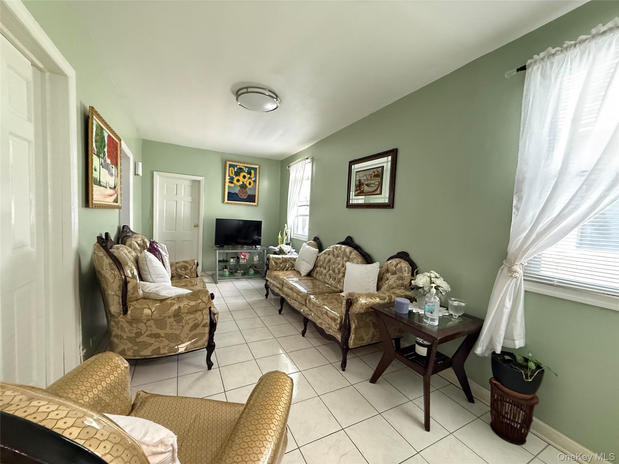 102-08 39th Avenue – For Sale photo 8
