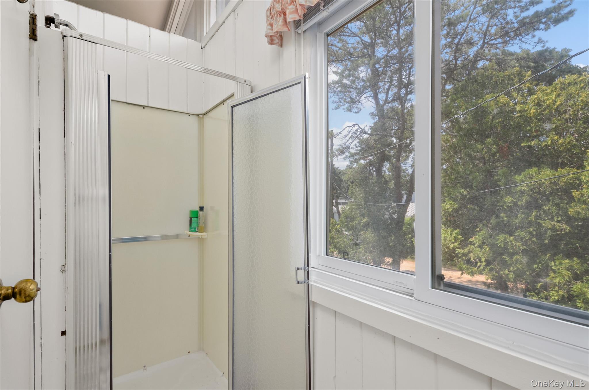 11 Devon Road – For Sale photo 13