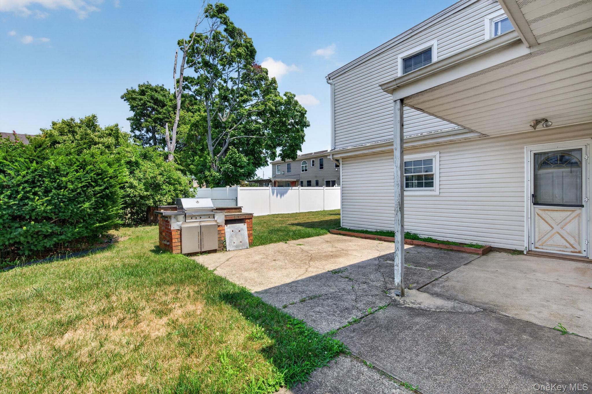 138 Spring Street – For Sale photo 5