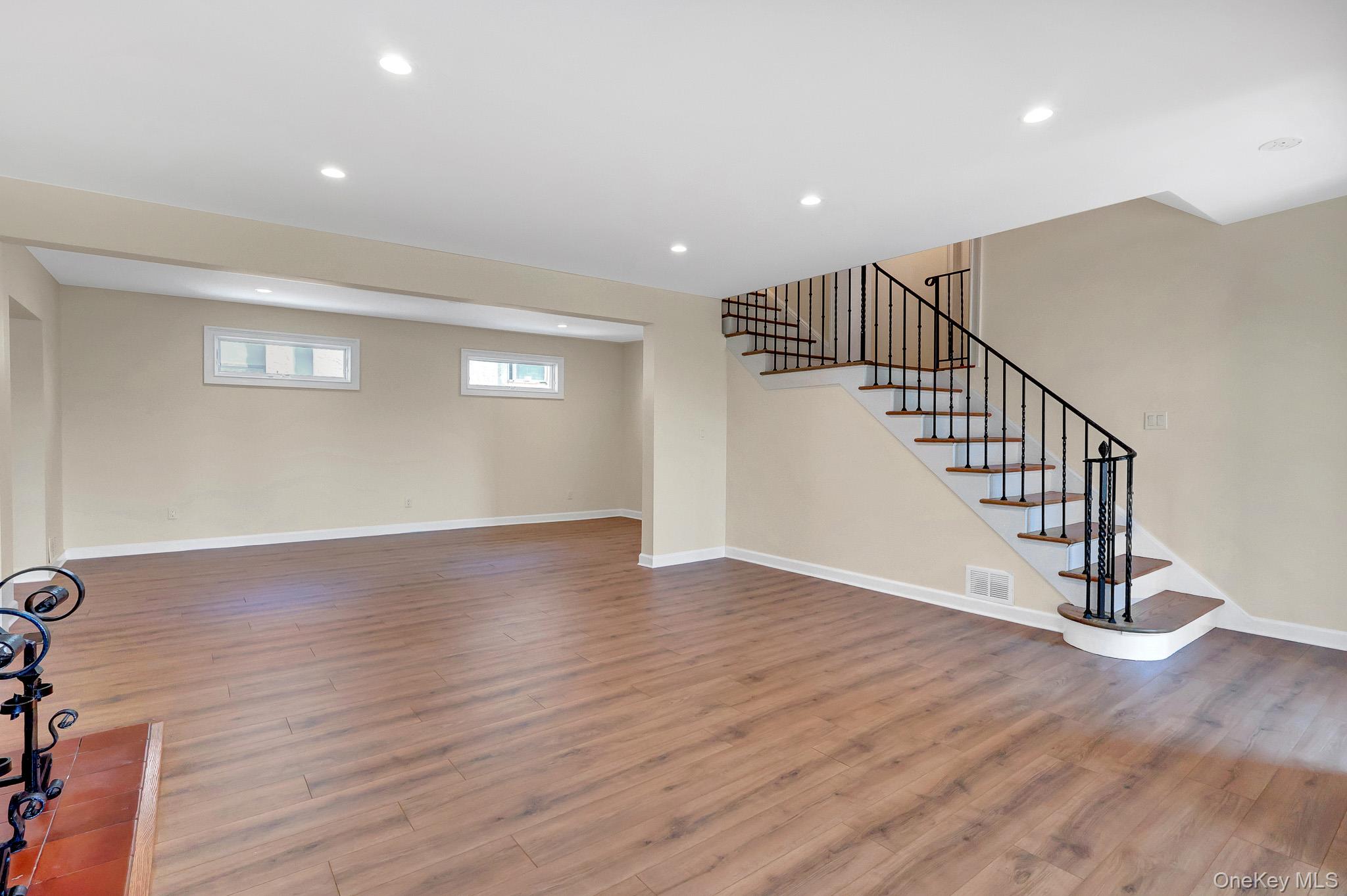 12 Ocean Boulevard – For Rent photo 12
