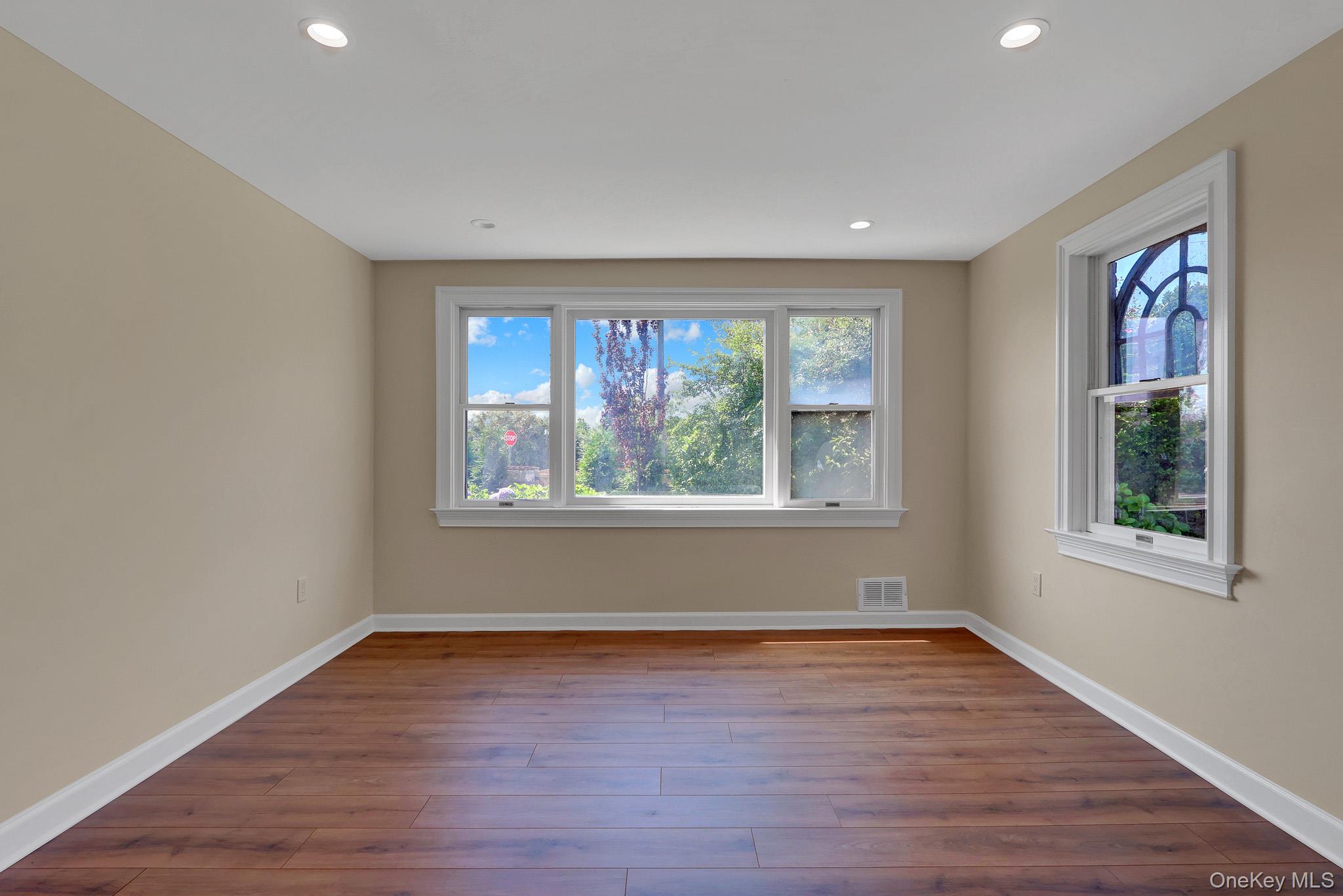 12 Ocean Boulevard – For Rent photo 15