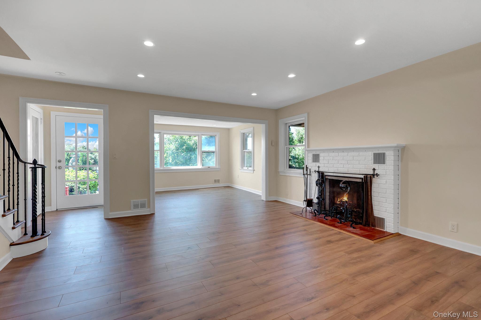 12 Ocean Boulevard – For Rent photo 13