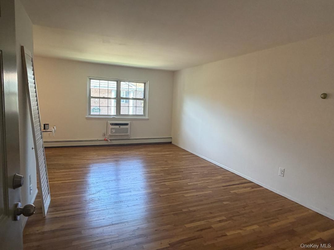 338 Lakeland Avenue, Unit 6 E photo 8