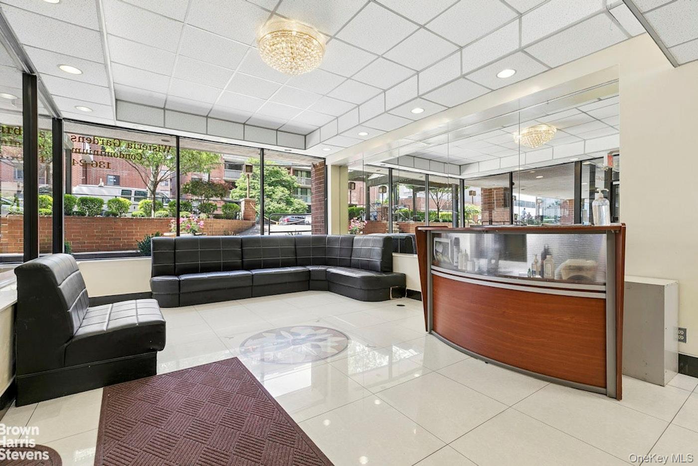 13624 Maple Ave, Unit 3D photo 11