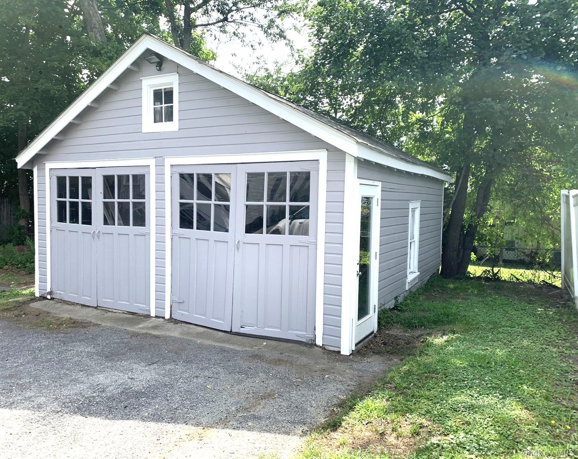 61 Schenck Avenue – For Sale photo 27