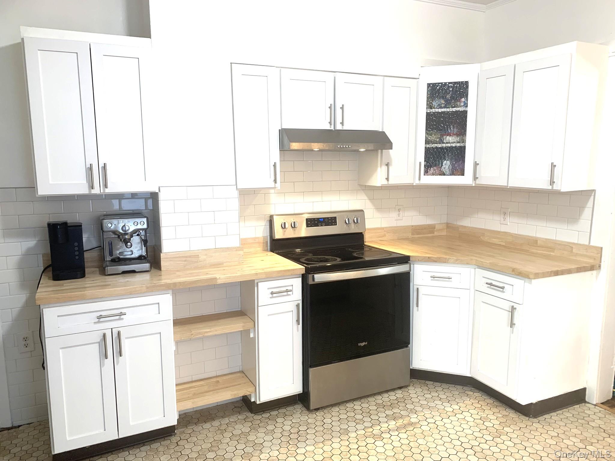 61 Schenck Avenue – For Sale photo 11