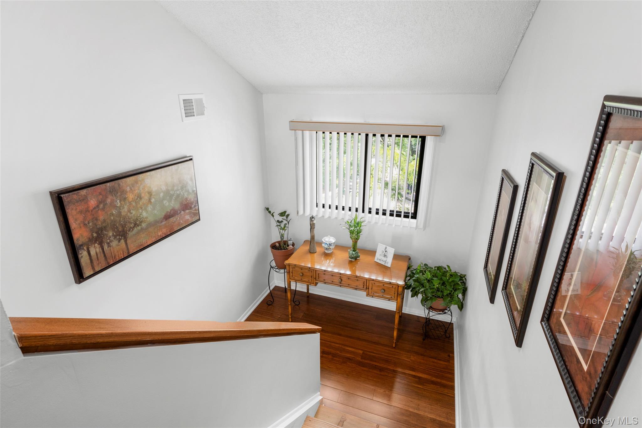 59 Chester Lane – For Sale photo 29