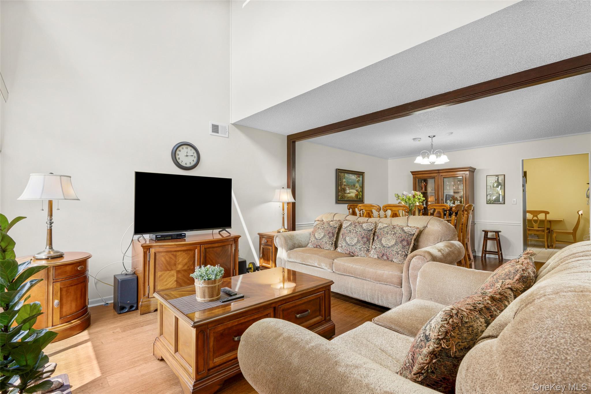 59 Chester Lane – For Sale photo 17