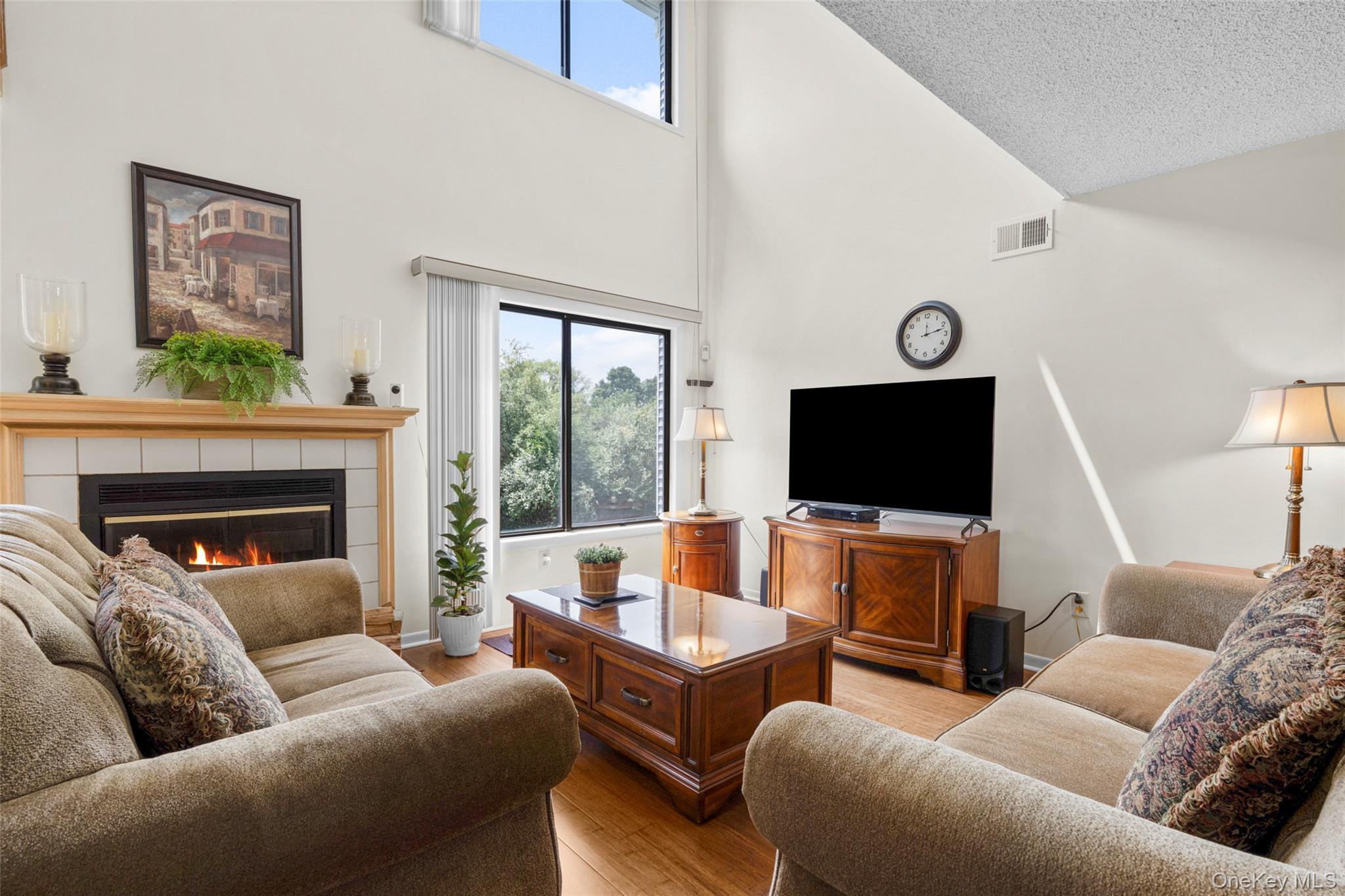 59 Chester Lane – For Sale photo 16