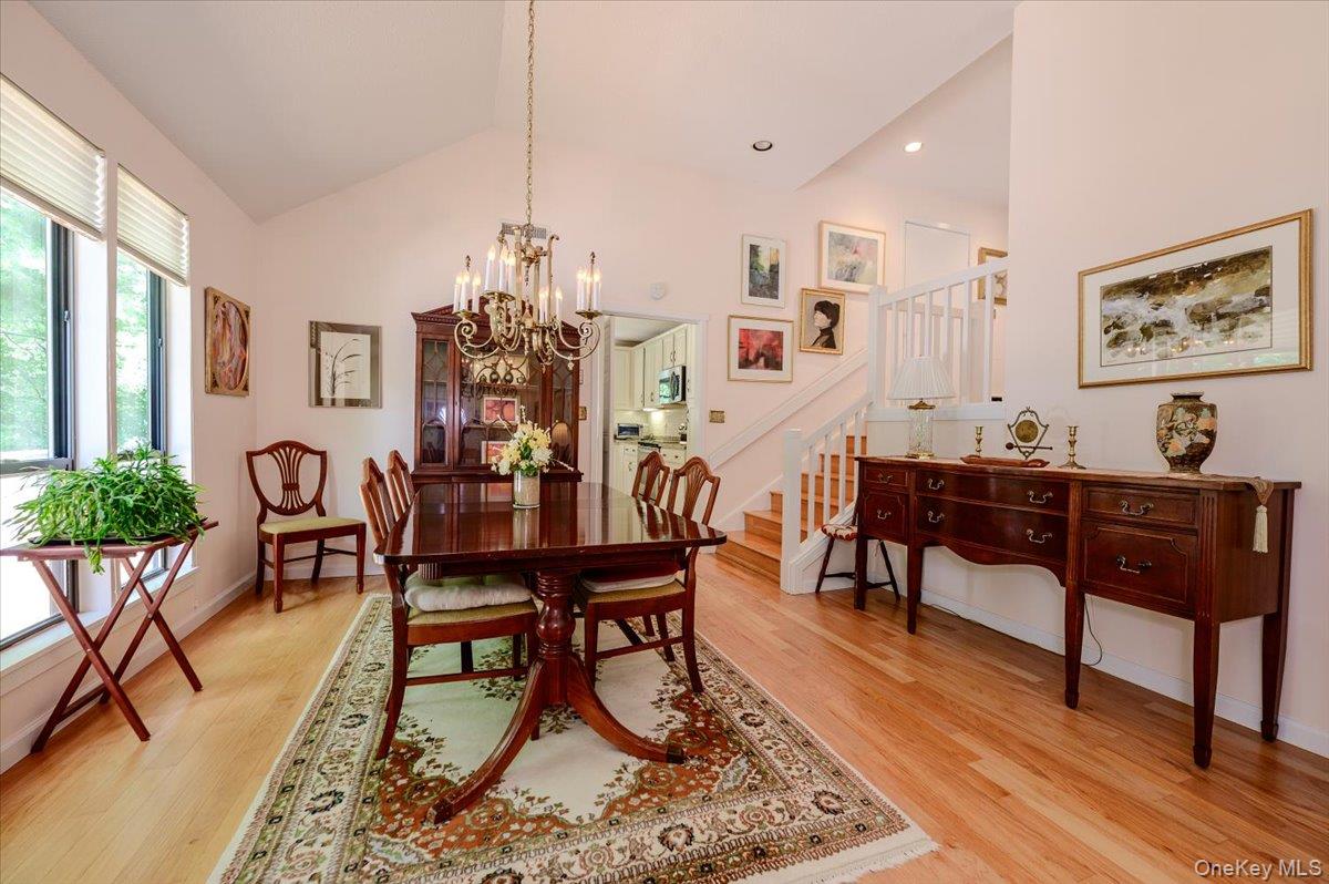 456 Heritage Hills, Unit B photo 9