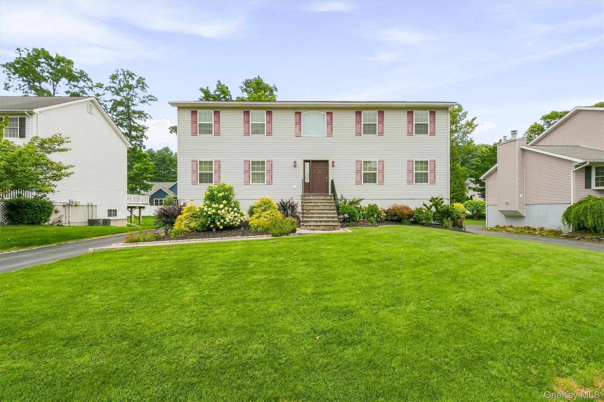 5 Marie Court – For Sale