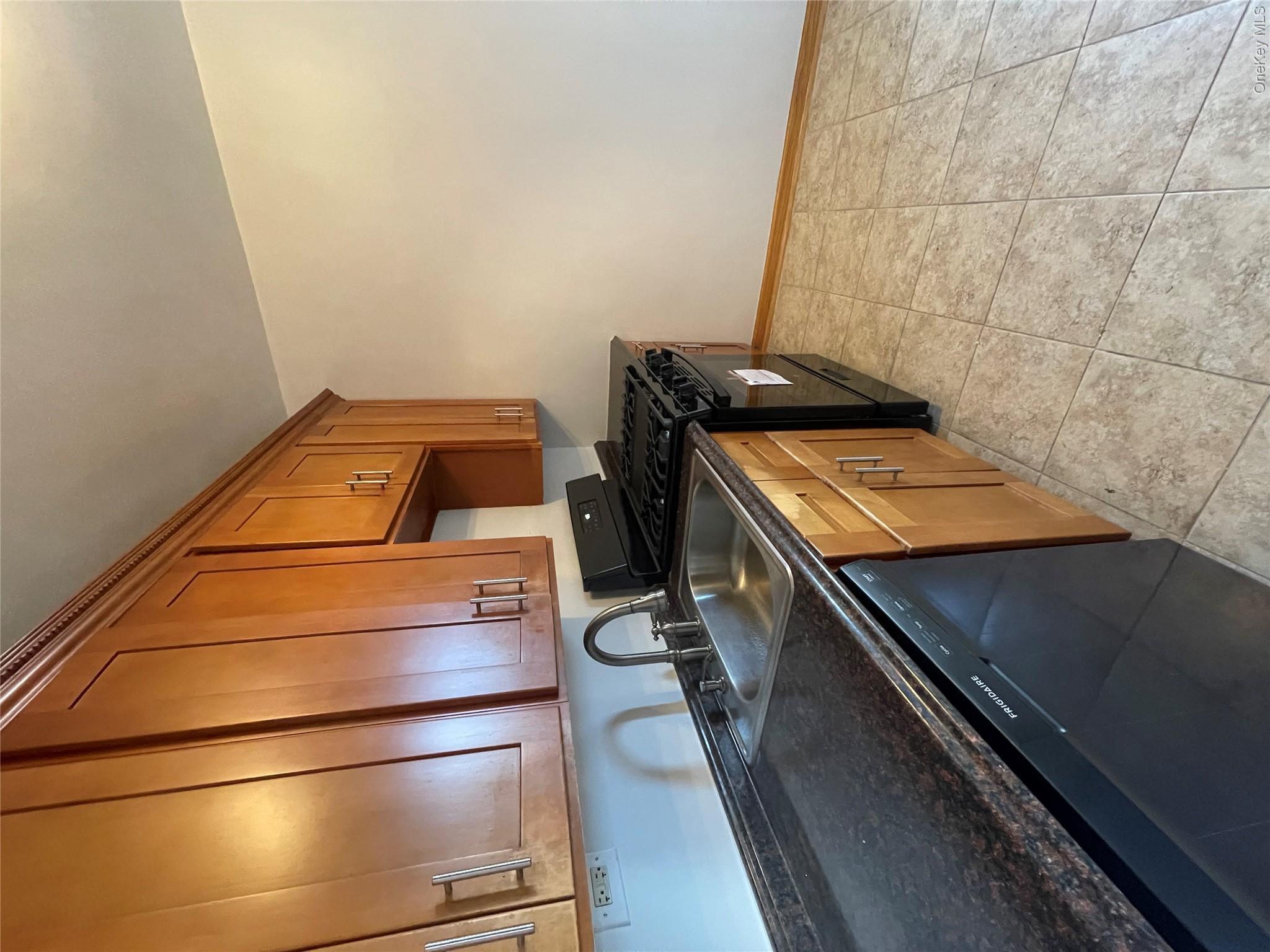 102-30 Queens Blvd, Unit 5L photo 8