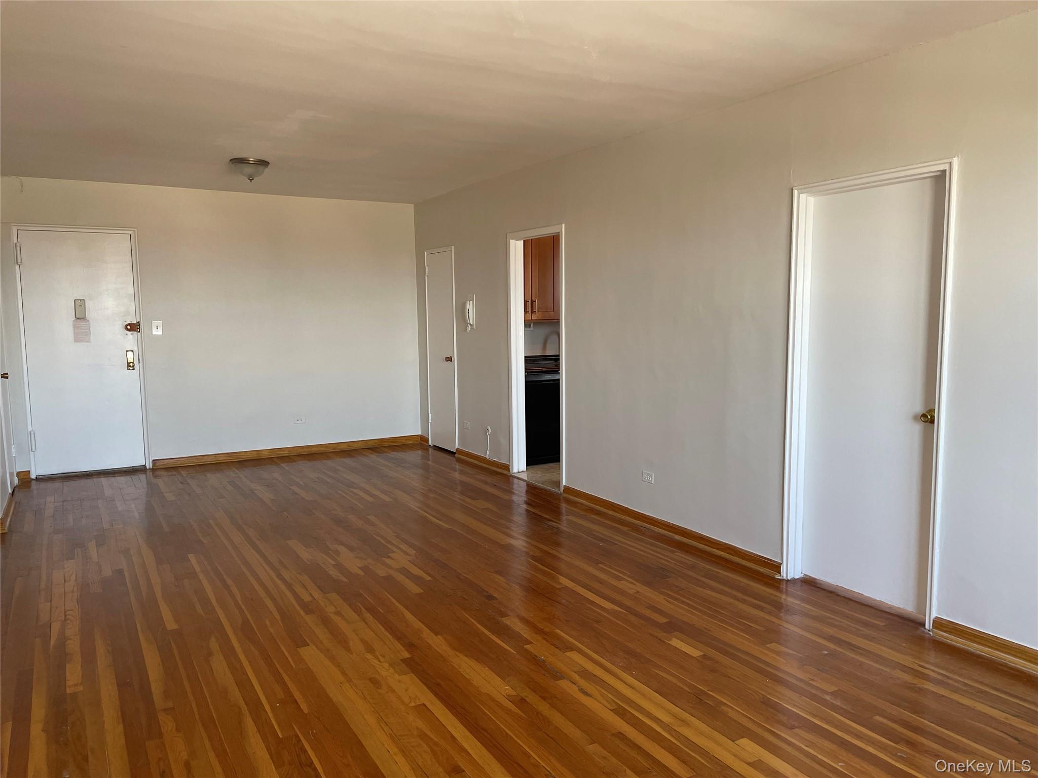 102-30 Queens Blvd, Unit 5L photo 4