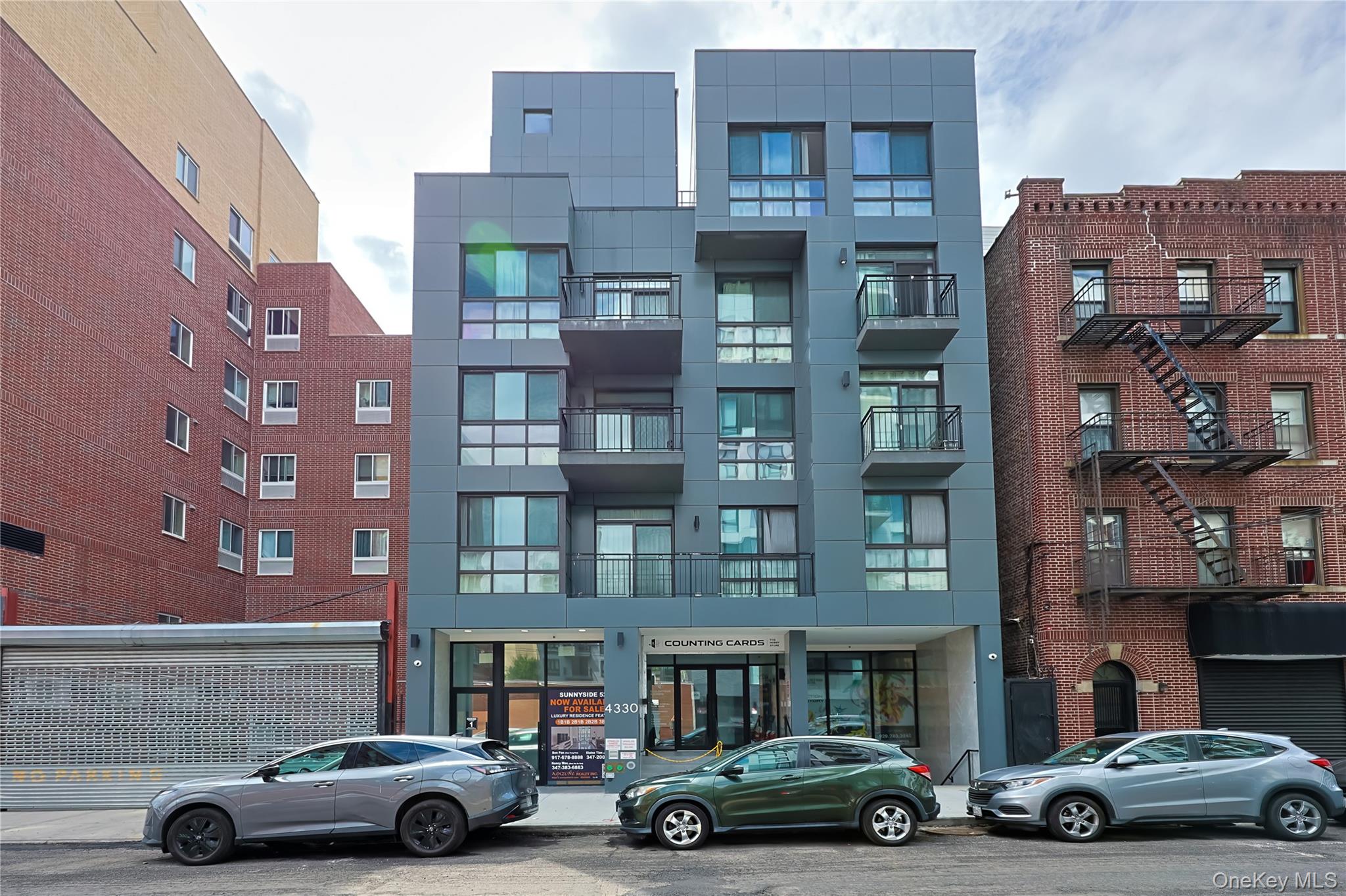 43-30 52nd Street, Unit 3B photo 2