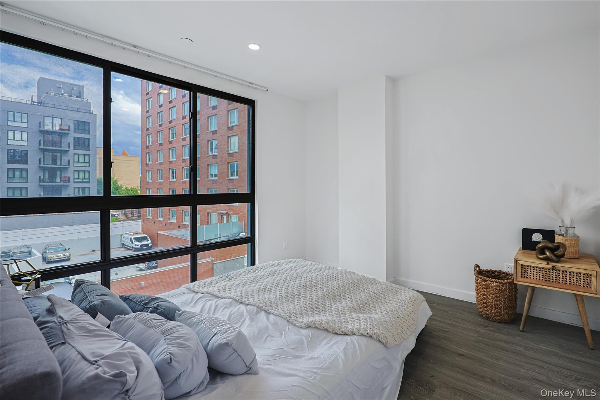 43-30 52nd Street, Unit 3B photo 8