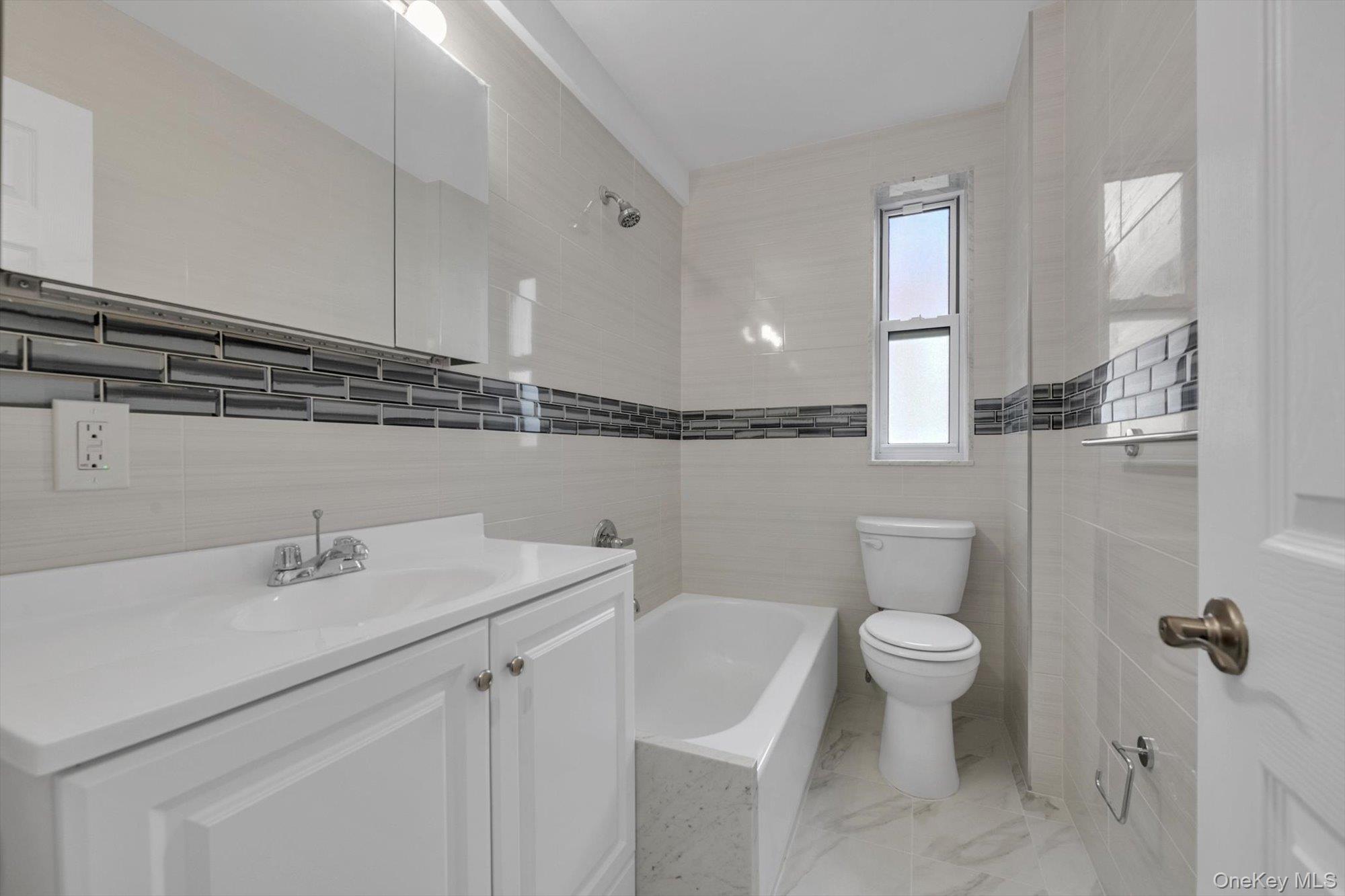 141-12 78th Avenue, Unit 3-H photo 5
