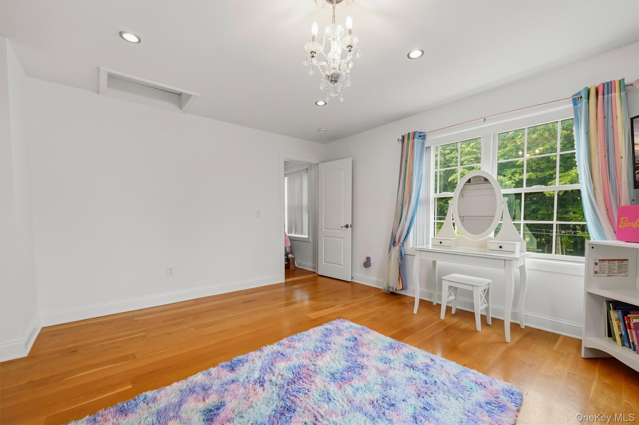 8 Darmstadter Road – For Sale photo 28