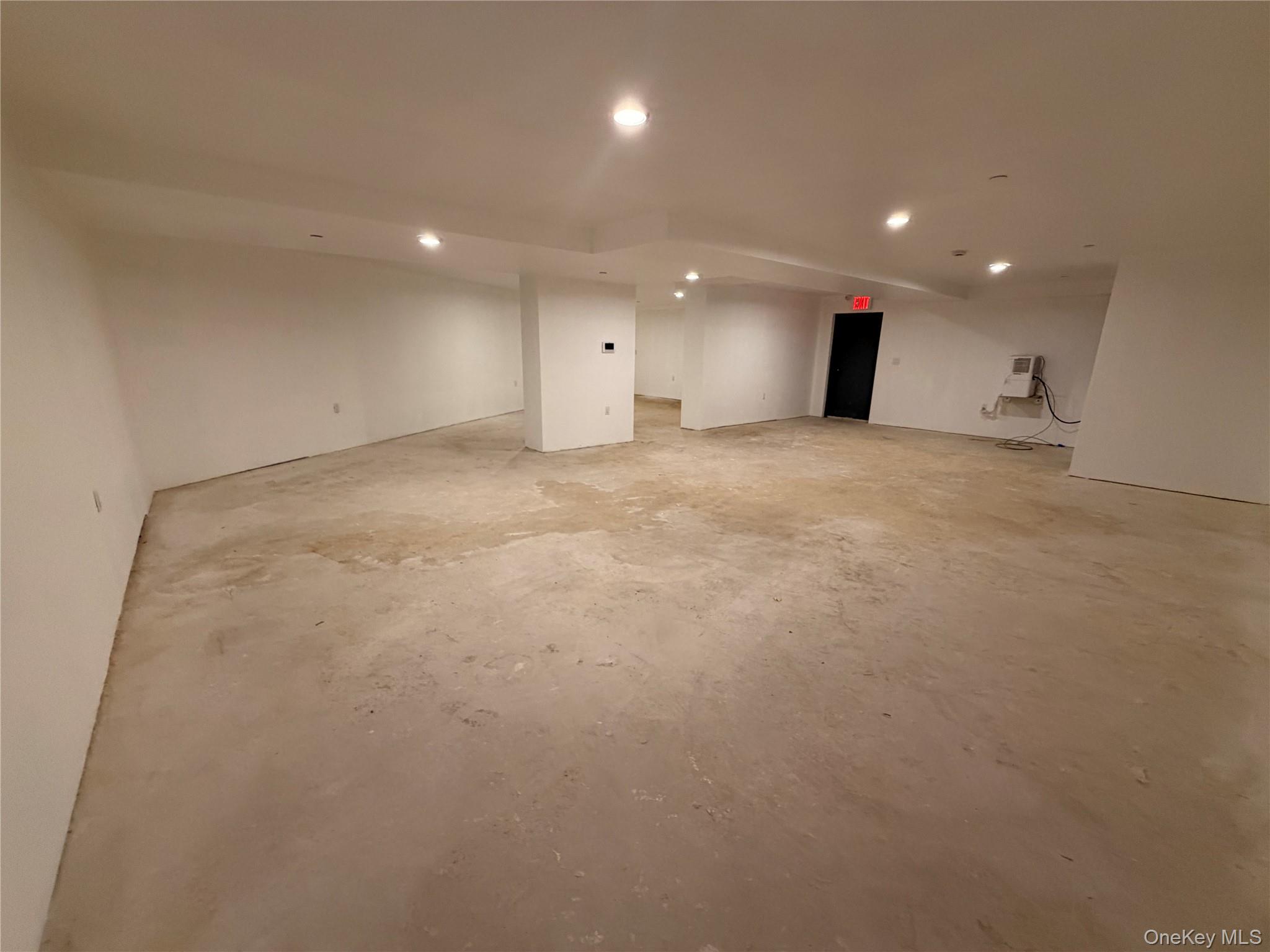8713 Homelawn Street – For Rent photo 4