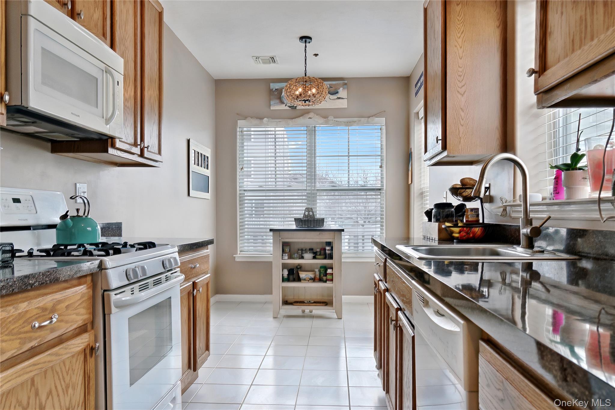 6428 Ocean Avenue S – For Sale photo 12