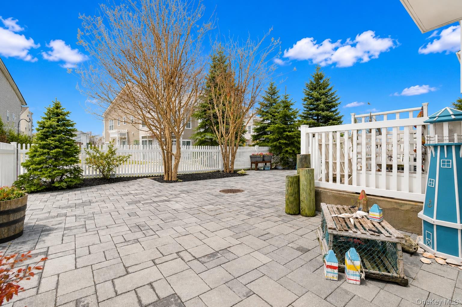 6428 Ocean Avenue S – For Sale photo 4