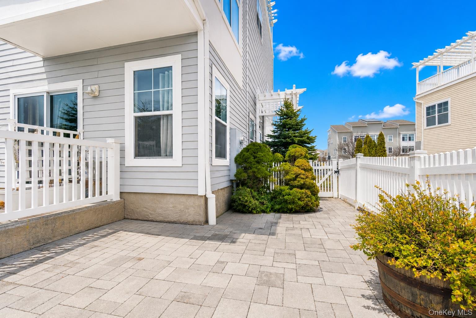 6428 Ocean Avenue S – For Sale photo 5