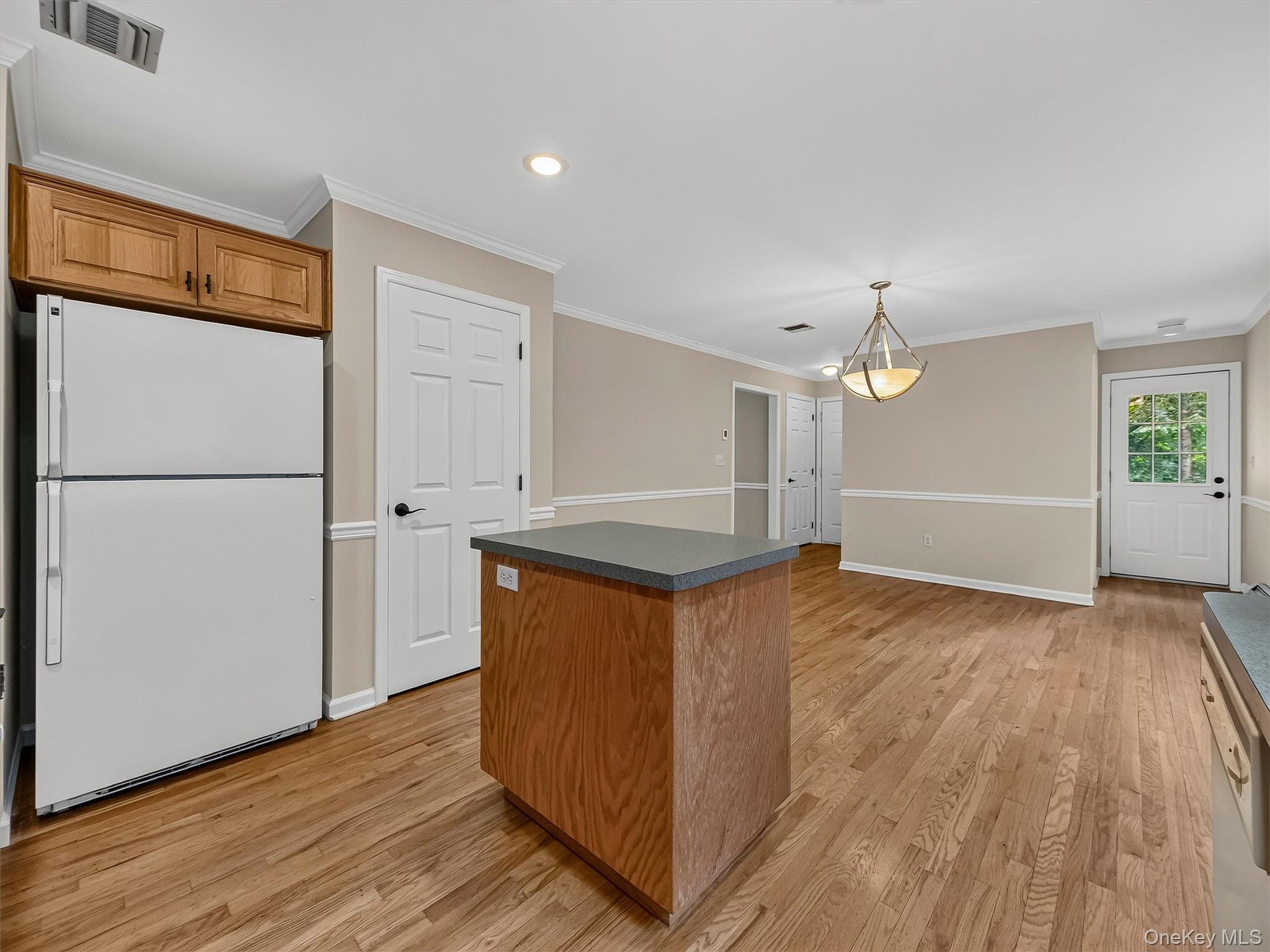 7 East Place – For Sale photo 14