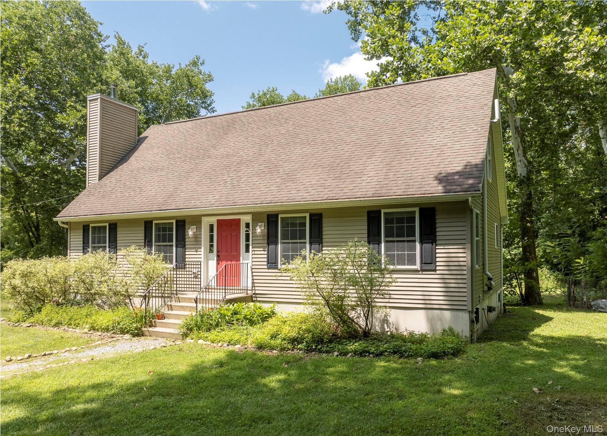13-14 Creekside Place – For Sale photo 3