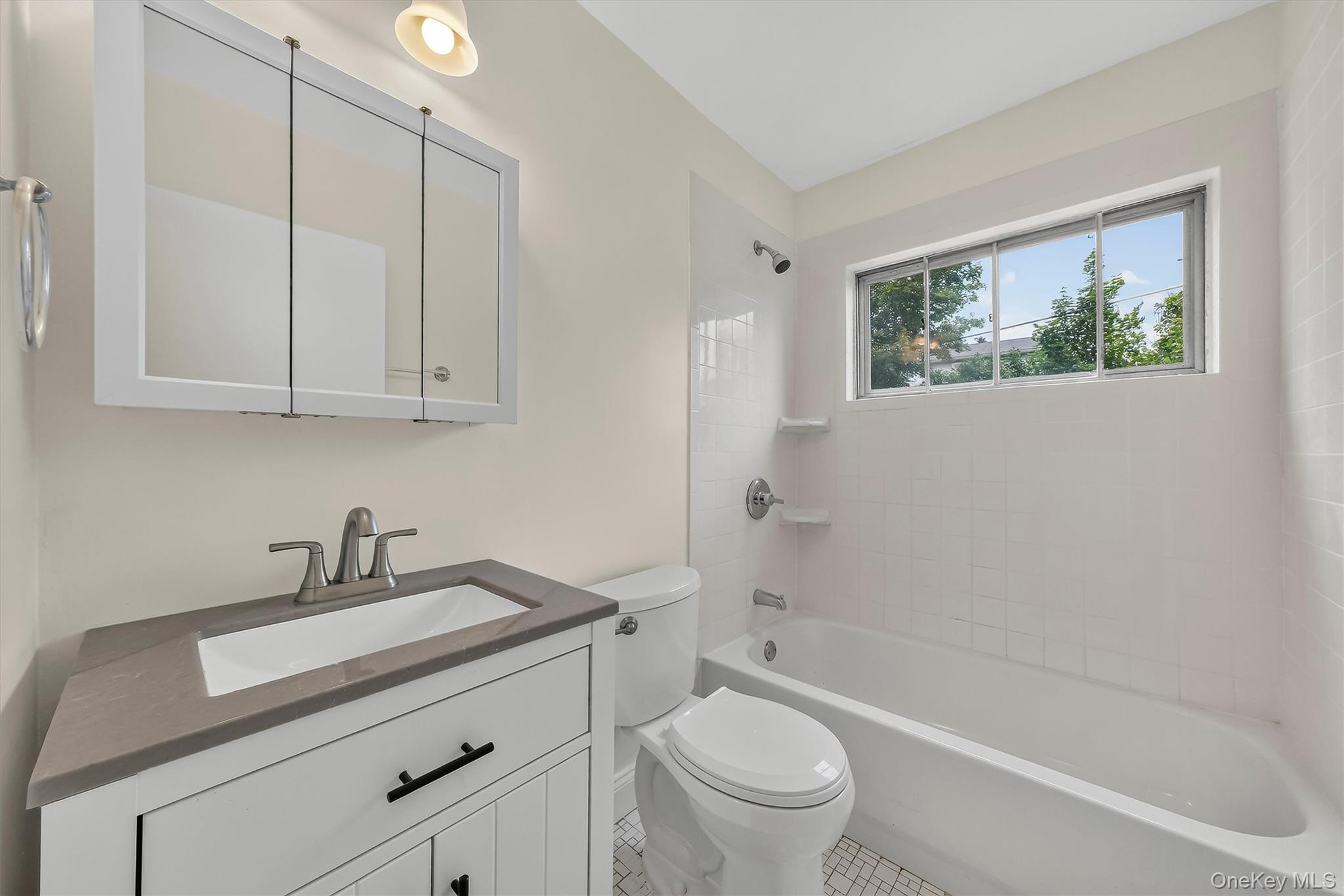 38 Indian Springs Lane – For Sale photo 17