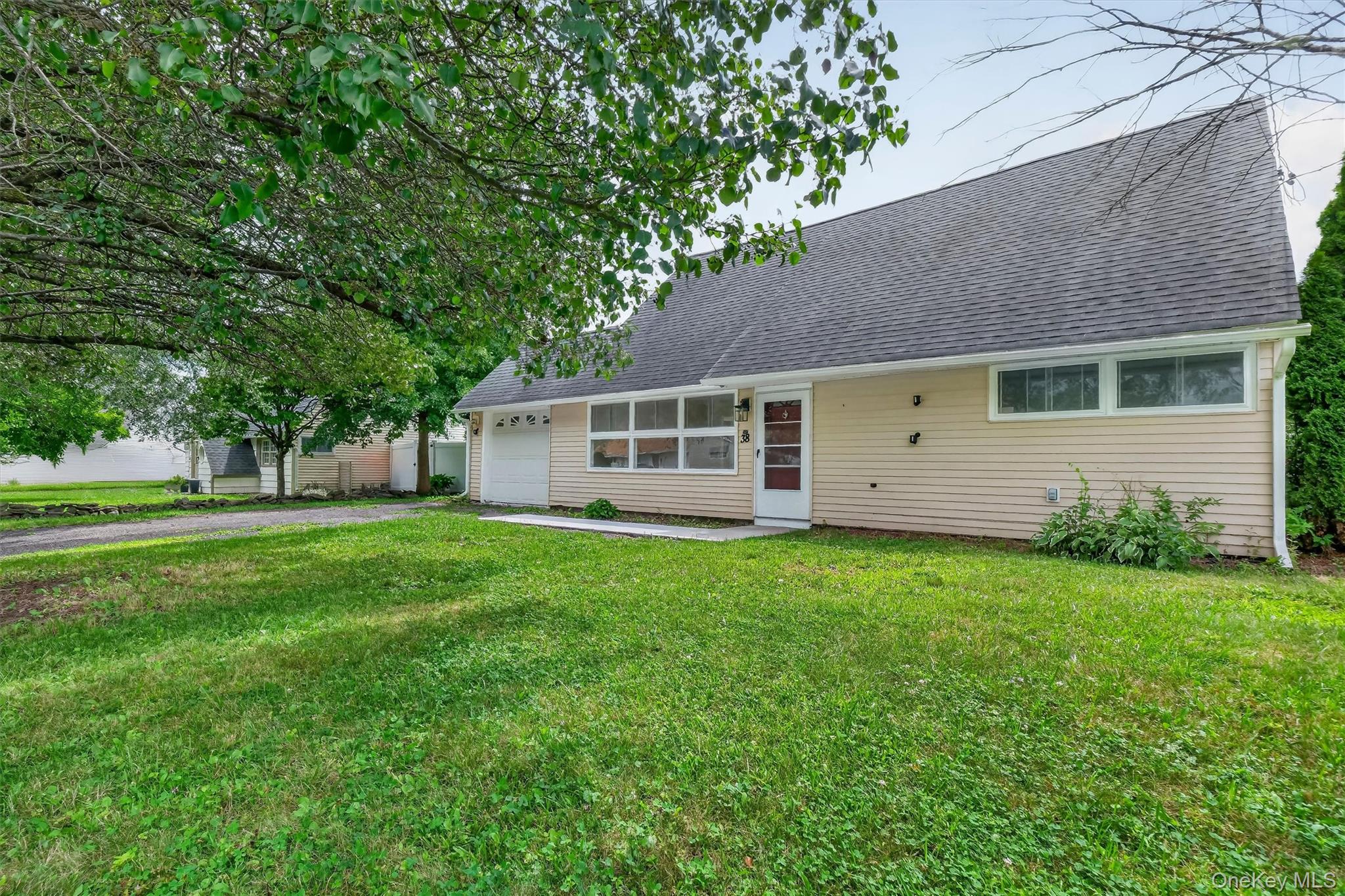 38 Indian Springs Lane – For Sale photo 4