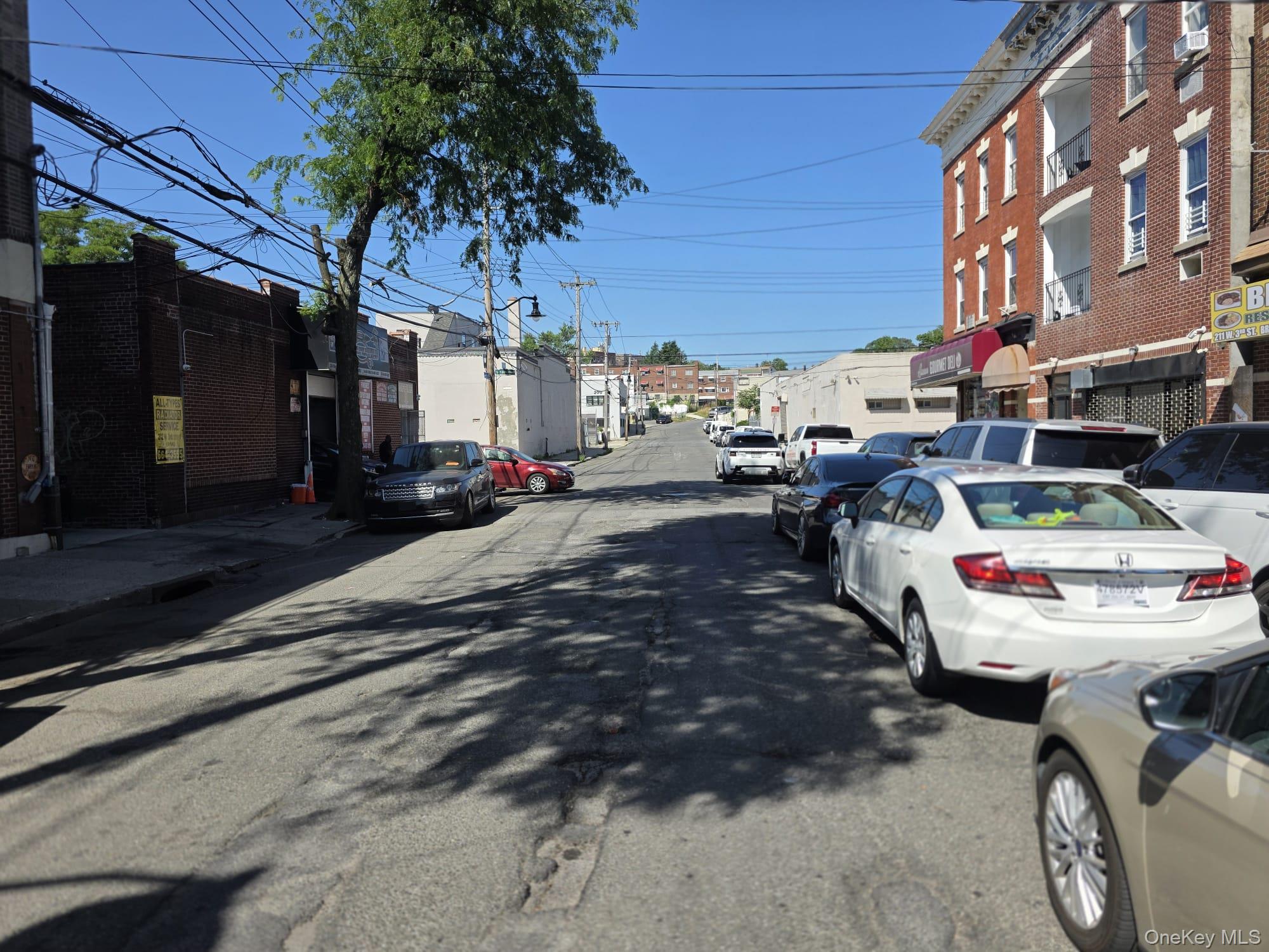 209 W 3rd Street – For Sale photo 8
