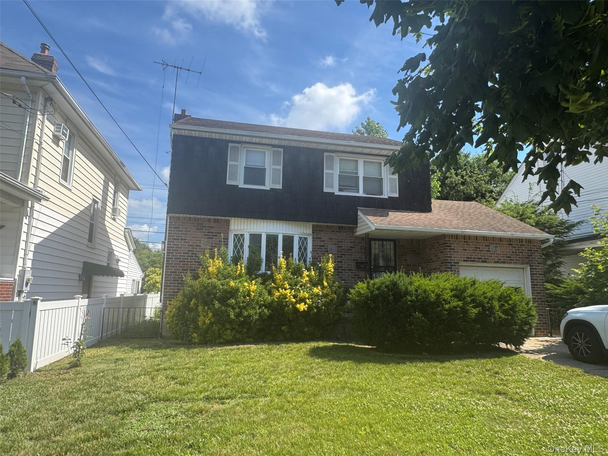37 Magnolia Avenue – For Sale
