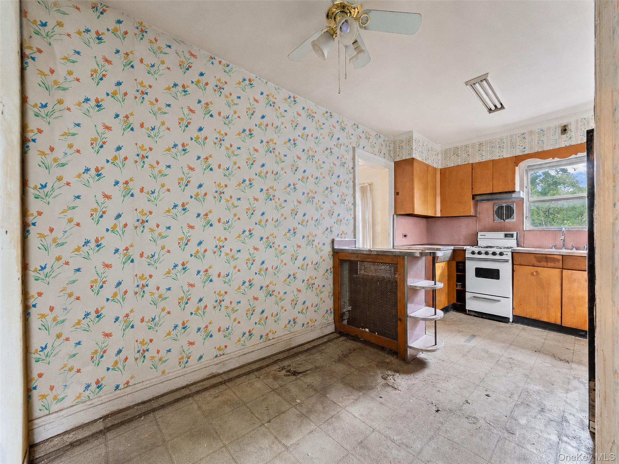 199 Lee Avenue – For Sale photo 9