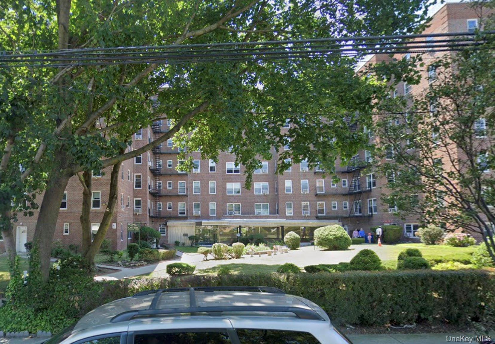 84-50 169th Street, Unit 319 photo 2