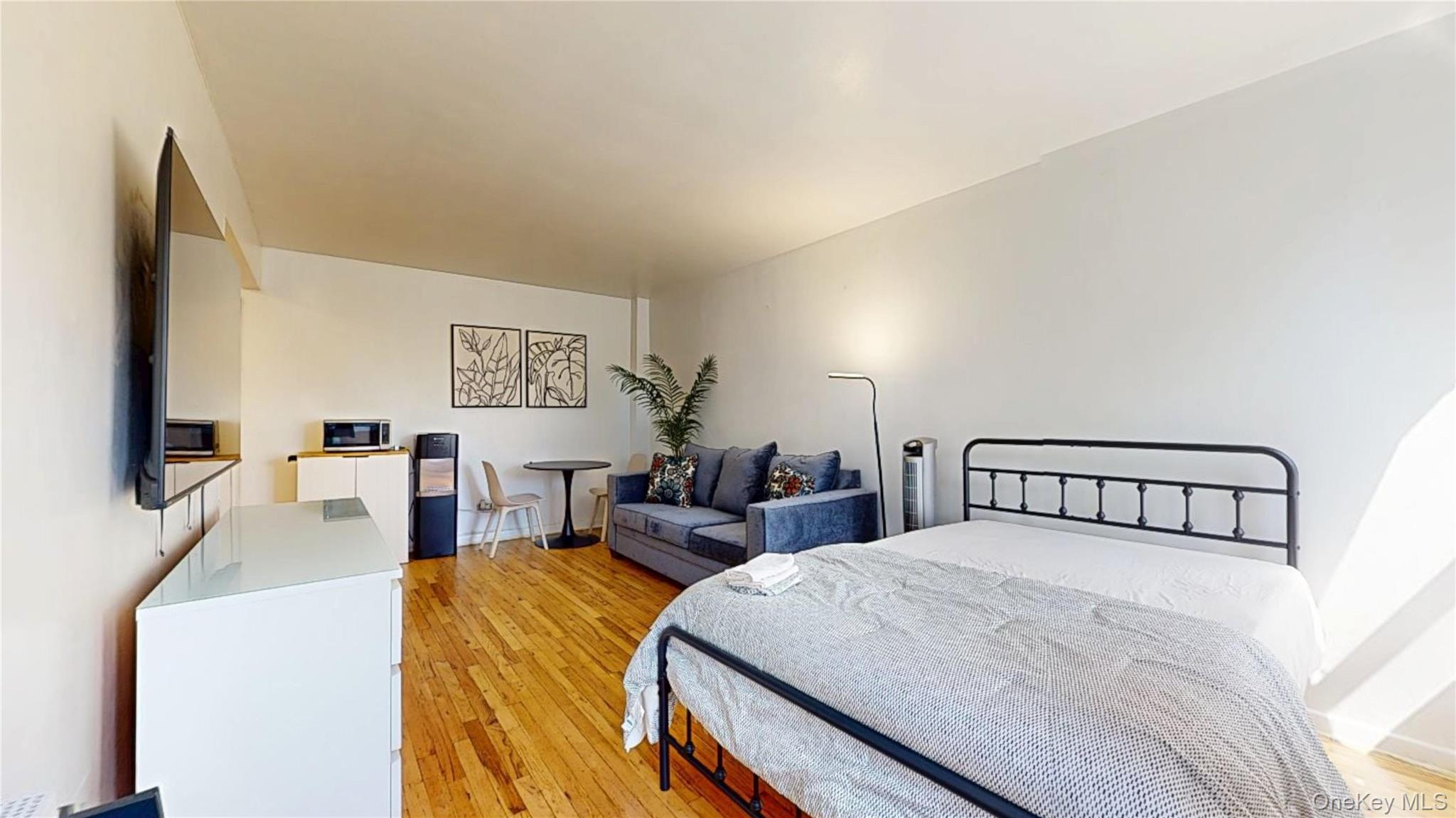 84-50 169th Street, Unit 319 photo 12