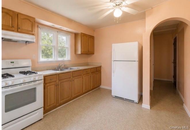 1718 N Gardiner Drive – For Sale photo 4