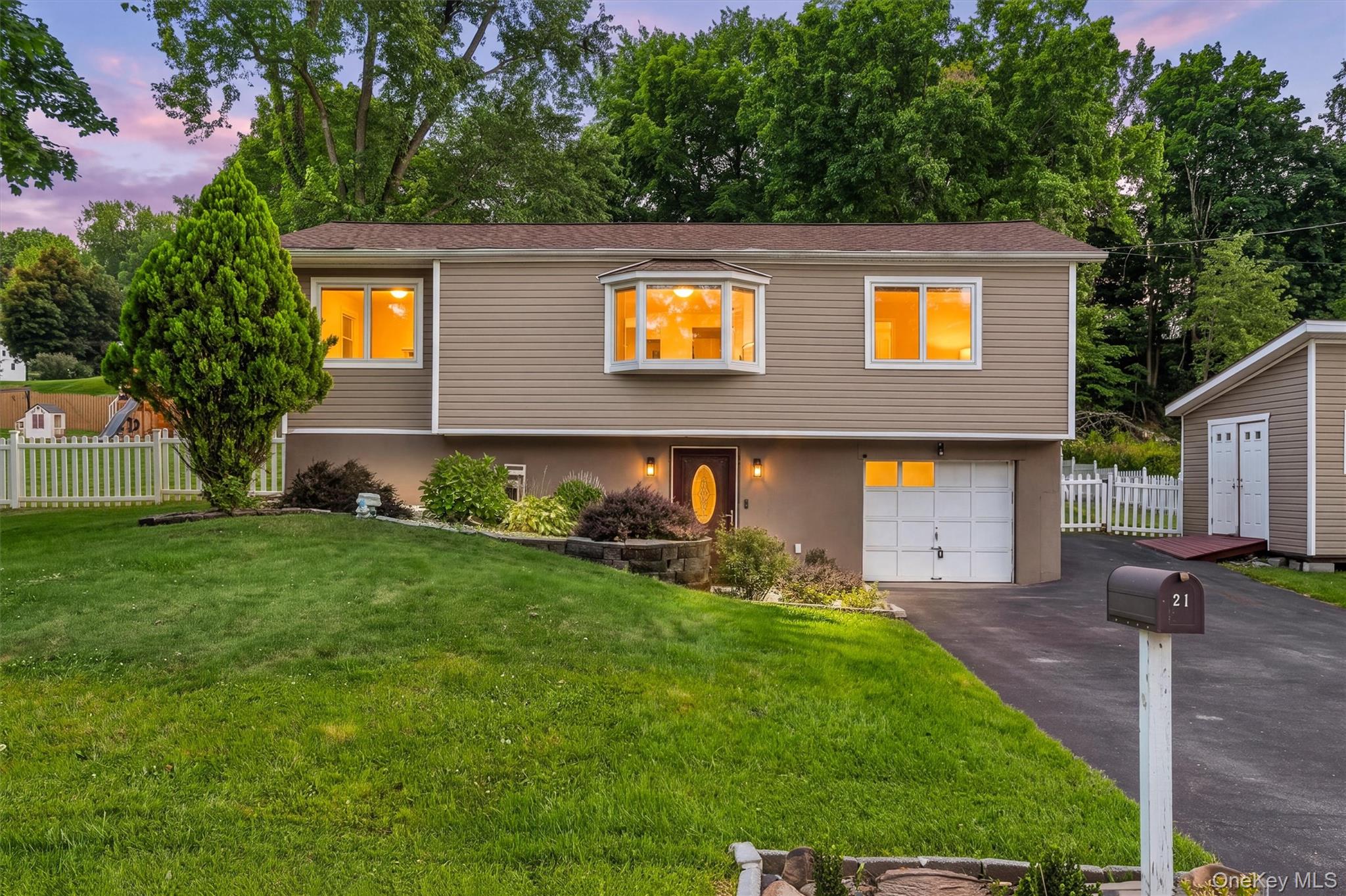 21 Trotting Drive – For Sale