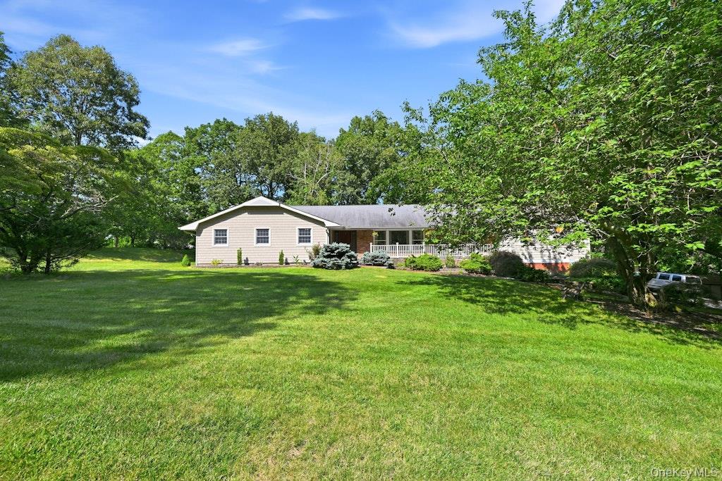 20 Williamsburg Drive – For Rent photo 2